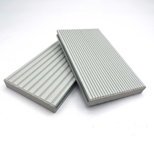 Σανίδα πατώματος WPC γραμμωτή 2,4 x 14,6 x 360εκ. - λευκό/εκρού